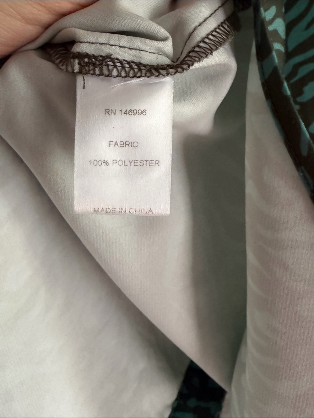 ABBEY GLASS Printed V-Neck Button Front Blouse - Green/Teal, XL - Picture 5 of 5